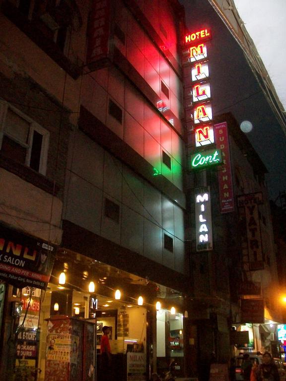 Hotel Milan Continental Delhi  Exterior photo